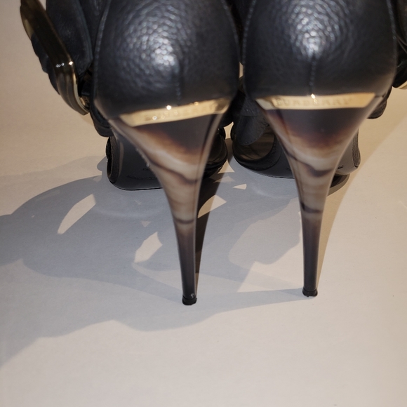 Burberry Marham Buckle high heels - Picture 7 of 9